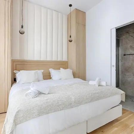 Montparnasse - Modern & Renovated 3bd For 8 Guests Lägenhet *