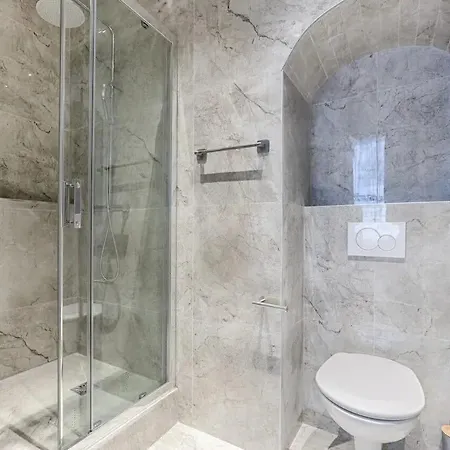 Montparnasse - Modern & Renovated 3bd For 8 Guests * Parijs