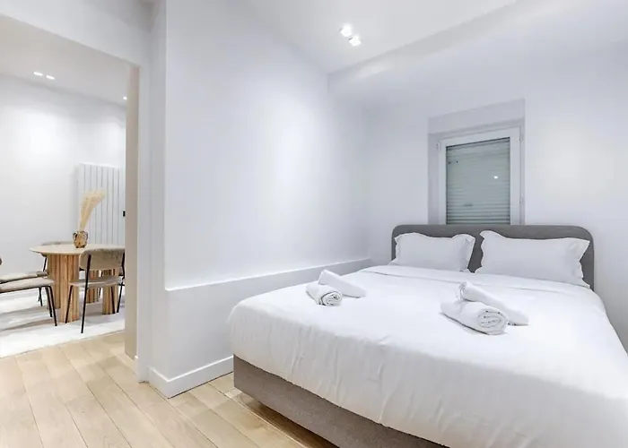 Montparnasse - Modern & Renovated 3bd For 8 Guests パリ