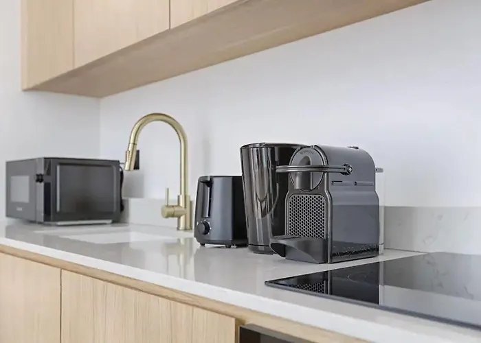 アパート Montparnasse - Modern & Renovated 3bd For 8 Guests