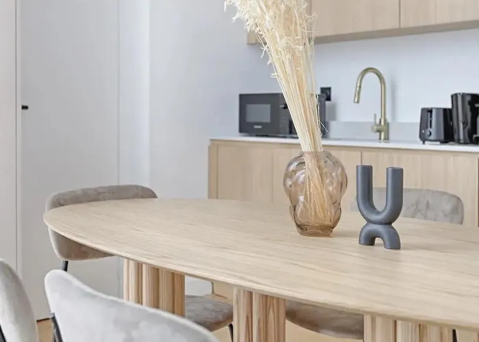 Montparnasse - Modern & Renovated 3bd For 8 Guests パリ