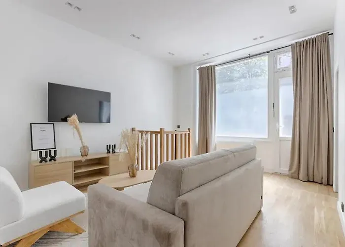 アパート Montparnasse - Modern & Renovated 3bd For 8 Guests パリ